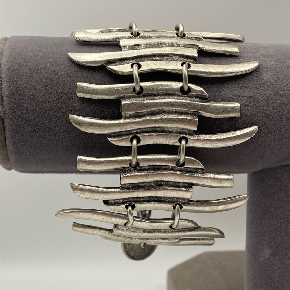 Hand-Made Pewter Women's Bracelet